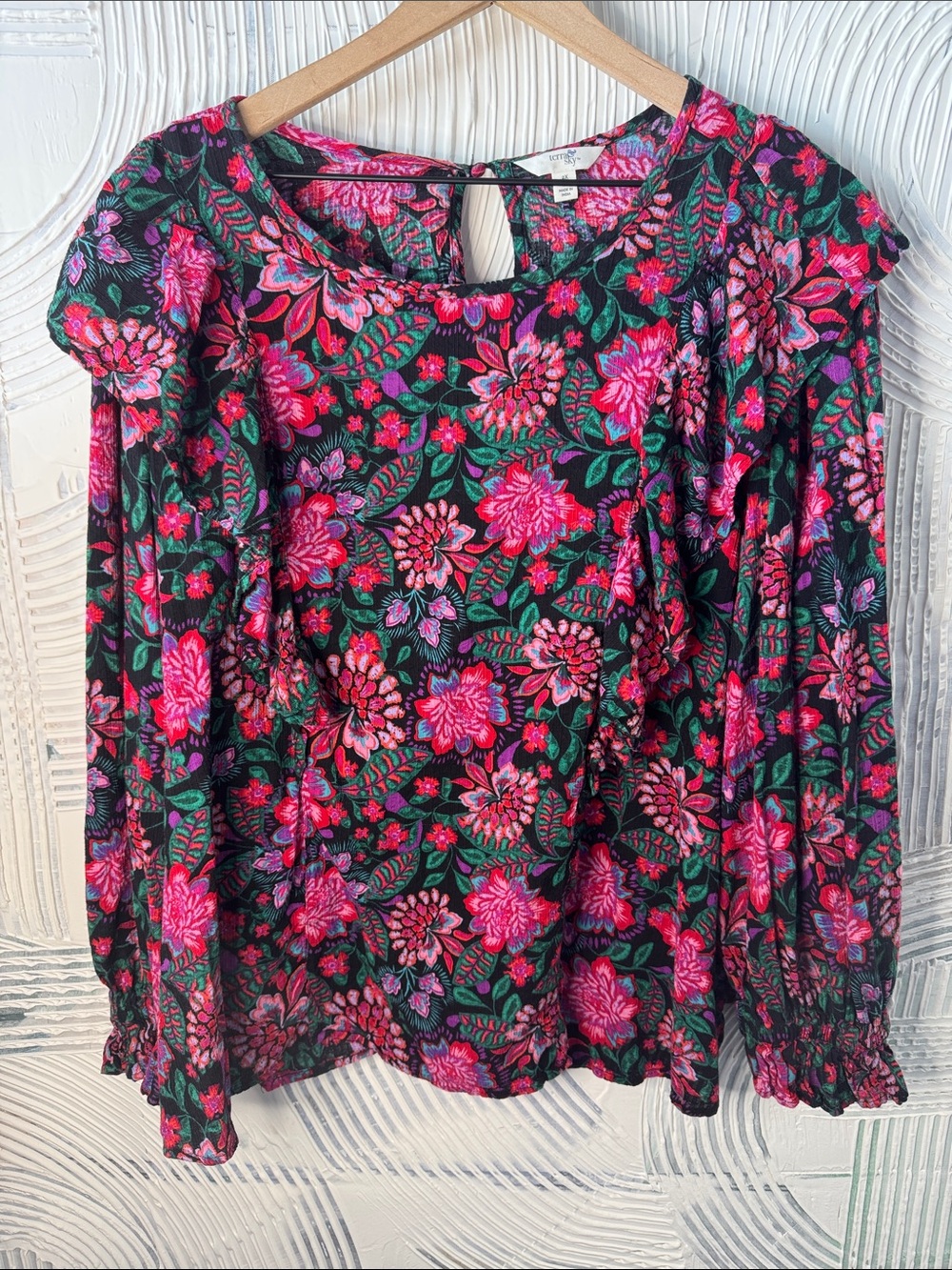 Terra & Sky Floral Long-Sleeve Blouse in Pink, Green, Black N0365